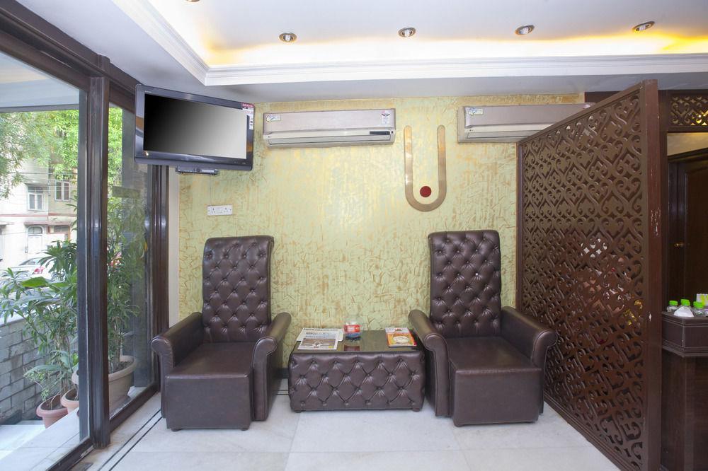 Fabhotel Lord Inn Нью-Дели Экстерьер фото